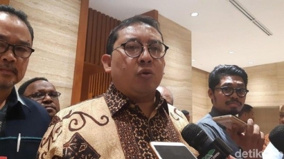 Fadli Zon yang Menepis Isu Jadi Menteri Jokowi