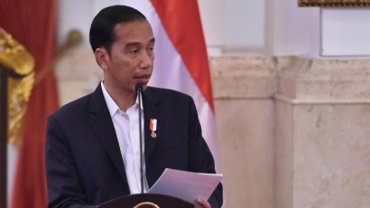 Jokowi Didoakan dan Menteri yang Bertopeng