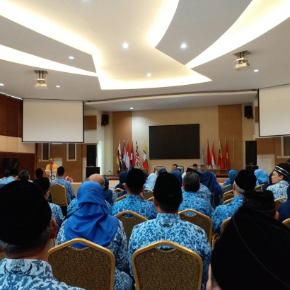 Pembekalan "On the Job Training" Pengawas Provinsi Jawa Barat