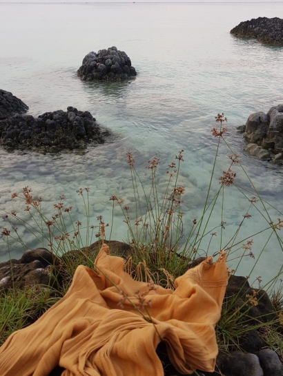 Pantai Tureloto Nias Utara: Laut Tenang Berpasir Putih Bersih