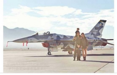 2 Skuadron F-16 Seri Terbaru "Viper" Melengkapi Amunisi Baru Indonesia