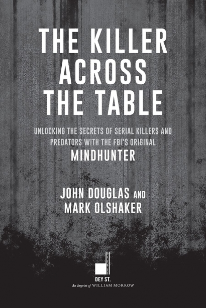 Resensi Buku "The Killers Across The Table"