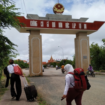Perjalanan Melintasi Batas Negara Vietnam-Kamboja