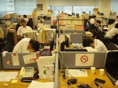 Waktu Bekerja Berkurang, Karyawan Lebih Bahagia?