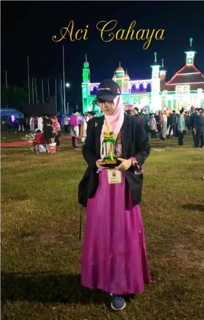 Aci Cahaya Penyanyi "Ana Uhibbuka Fillah" Ukir Prestasi di MTQ Riau ke-38 Kampar 2019