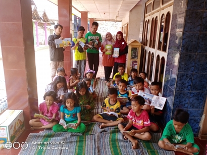 Membersamai KomalkuPas, Launching Perpustakaan Mandiri di Dusun Dung Pasar