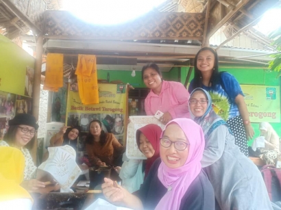 Belajar Membatik di Sentra Batik Betawi Terogong