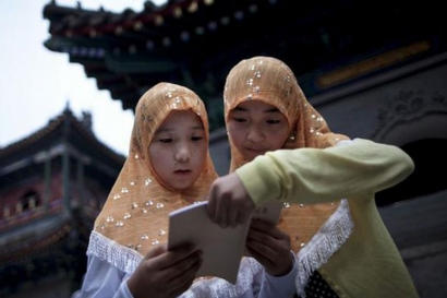 Mengapa Kita Apatis terhadap Derita Uighur?