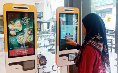 Digital Kiosk, Efektifkah Memangkas Antrean?