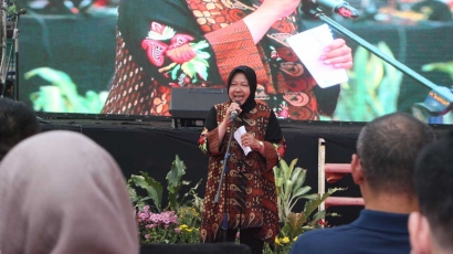 Mengapa Nama Risma Terpantul Pilkada DKI Jakarta?