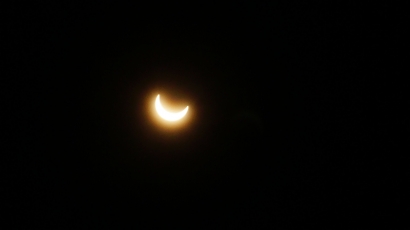 Bulan Sabit Menjelang Puncak Gerhana Matahari Cincin 26 Desember 2019 (Solar Eclipse)