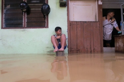 Jakarta Tempatnya Orang-orang Hebat, Langganannya Banjir