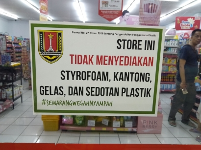 Menyoal Pembatasan Penggunaan Plastik di Minimarket Kota Semarang