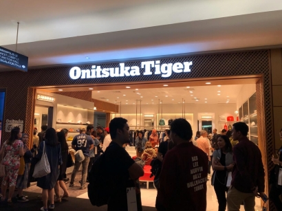 Onitsuka Tiger Opening Store Plaza Indonesia dan Pre-Order SS/20 di Mapemall