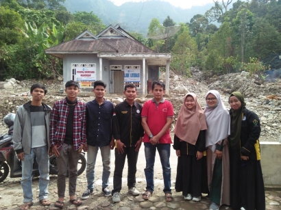 Ikatan Mahasiswa Minang Lhokseumawe Salurkan Bantuan pada Korban Banjir dan Longsor di Maninjau Sumbar
