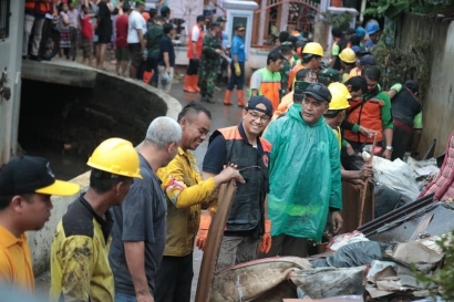 Beda Konsep Penanganan Banjir, Bagaimana Anies Menjalankan Instruksi Jokowi?