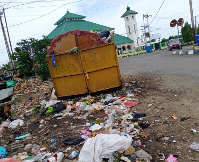 Pemerintah Perlu Merevisi Undang-undang Pengelolaan Sampah