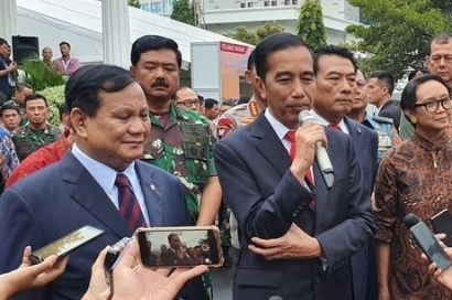 Jokowi Bela Prabowo, PKS Genit, Merindu dan Merana?