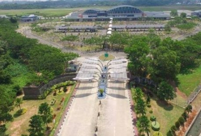 Bandara Kalimarau, Apa Istimewanya?