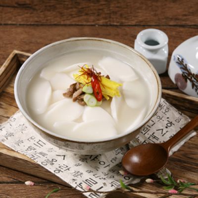 Tteoguk, Sup Kue Beras Penambah Umur Hidangan Wajib Saat Seollal