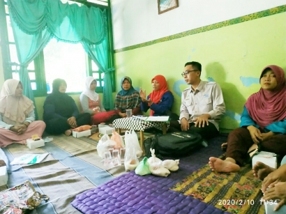 PKH Jombang Laksanakan Pertemuan Kelompok Geneng Desa Jombatan Kecamatan Jombang