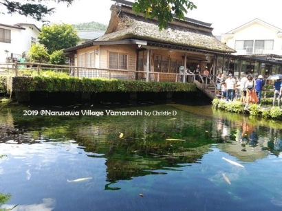 Legenda 8 Kolam Oshino Hakkai di Negara Jepang Modern