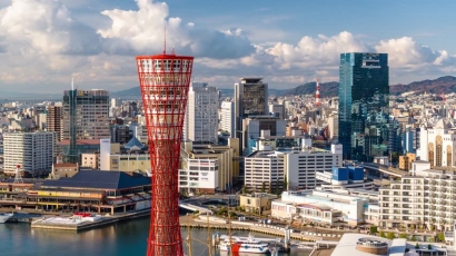 Metropolitan "Kobe-shi", dengan Menara Merah sebagai Landmarknya