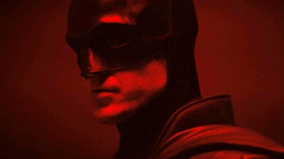 Robert Pattinson, "The Batman", dan Desain Batsuit