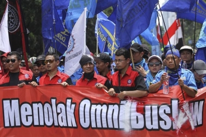 [Populer dalam Sepekan] Tantangan RUU Cipta Kerja, Skullbreaker Challenge, hingga Sejarah Trem di Surabaya
