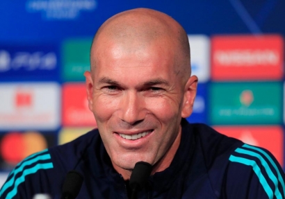 Zidane, Ingatlah Jacquet yang Tak Tergantung Bintang