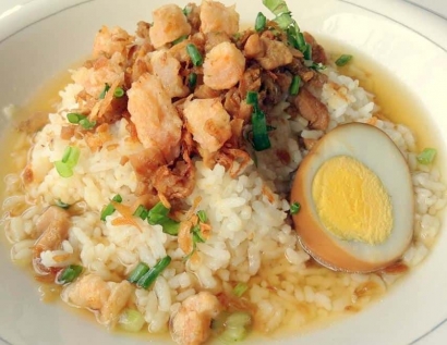 Nasi Bakmoy, dari Hidangan Perjamuan Tradisi sampai Resep Panjang Umur
