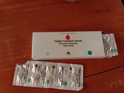 Penuhi Kebutuhan Zat Besi, Puskesmas Bagikan Tablet Penambah Darah ke Siswi Sekolah Dasar