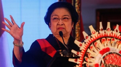 Megawati "Menepuk Air Didulang" Jika Paksa Puan Maju sebagai Capres?
