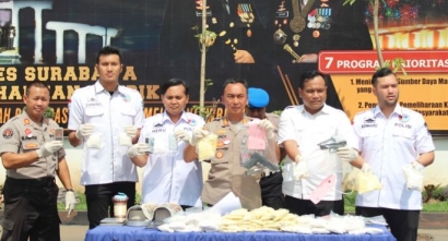 Jelang Pilwali Polrestabes Surabaya Gagalkan Peredaran 7 Juta Pil Koplo