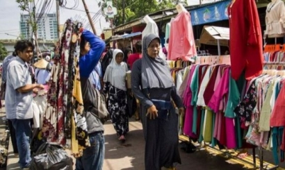 Di Jakarta Tak Dapat Uang, Mau Pulang Kampung Dilarang