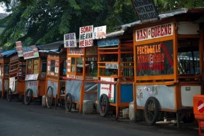 Dilema Pedagang Kaki Lima di Tengah Wabah Corona
