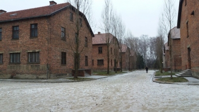 Emosi Gado-gado di Auschwitz Memorial Museum, Polandia