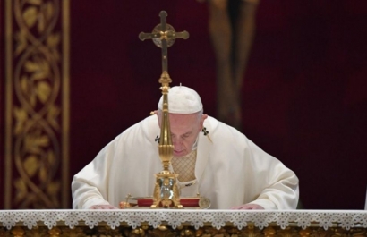 Kamis Putih: Tidak ada Pembasuhan Kaki dan Pesan Paus untuk Para Imam