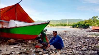 Nelayan di Desa Hu'u, Selain Ikan Masih Ada Rumput Laut sebagai Tambahan