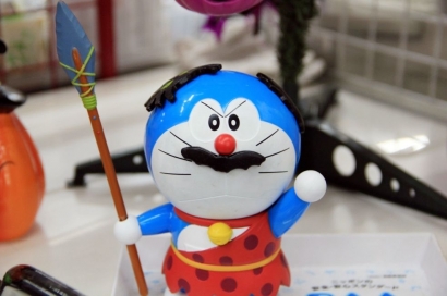 Dear Orangtua, Tak Perlu Sok Jadi "Doraemon" di Rumah
