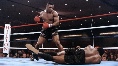 Kali Ini "Si Leher Beton" Mike Tyson Sesumbar kepada Juara Dunia Masa Kini