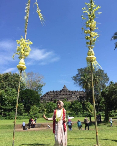 Puisi | Penjor Borobudur 2016