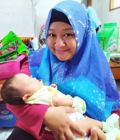 Happy Moms, Happy Son! Perjuangan Kartini Saat Stay at Home!