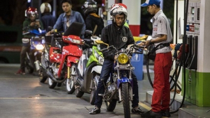 Pak Ahok, Bisakah Anda Menurunkan Harga BBM di Indonesia?