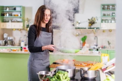 Mengakrabi Masakan di Rumah dan Mengabaikan Sejenak Masakan dari Luar Rumah
