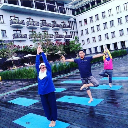 Senam Yoga Ringan, Olahraga Pilihan yang Dapat Dilakukan Sebelum Berbuka Puasa