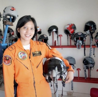 Cantiknya Penerbang Pesawat Tempur Perempuan Pertama TNI AU Ini