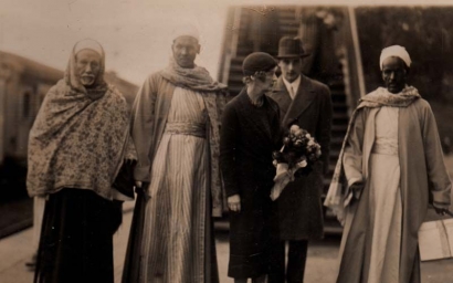 3 Kisah Tokoh Pionir Muslim Inggris: Lady Evelyn Ditanya Paus, "Kamu Katolik? Bukan, Saya Muslim"
