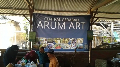 Belajar Membuat Gerabah di Galery Arum Art Borobudur