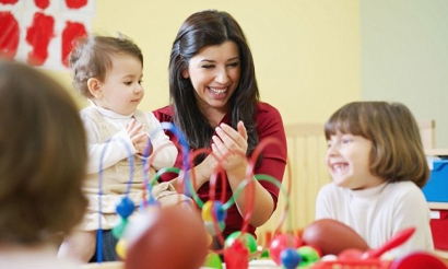 Pentingnya Belajar Parenting bagi Guru dan Calon Orangtua
